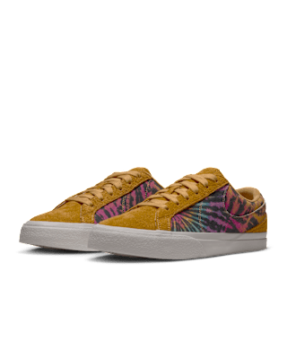 블레이지 "Tie-Dye" 'Dark Sulfur and Sail'(IV7023-700) 출시일