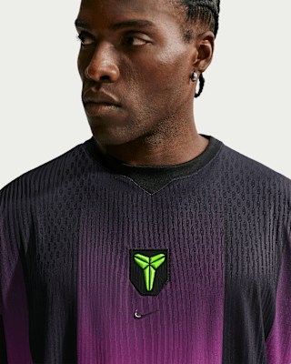 【NIKE公式】コービー マンバキュリアルアパレルコレクション：STATIC