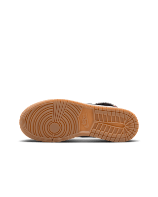 Big Kids' Air Jordan 1 Retro High OG Flight Club 'Black and Sail' Release Date