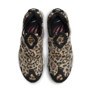 Air Kukini SE "Kumquat and Action Red" (DJ6418-001) Lansman Tarihi