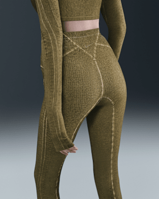 Collezione di abbigliamento KNWLS Nike – Data del lancio