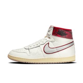 วันเปิดตัว Jordan Air Ship x Awake NY "University Red" (FN8675-100)