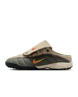 Releasedatum för Nike x Kids Of Immigrants "KOI T90 Mule" (IH4422-200)