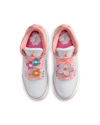 【NIKE公式】ジュニア エア ジョーダン 3 'White and Pink Bloom' (II0599-600) 発売日