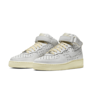 Kadınlar İçin Air Force 1 Mid "Summit White and Coconut Milk" (DV3451-100) Lansman Tarihi