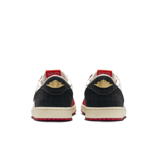 วันเปิดตัว Air Jordan 1 Low OG x Trophy Room "Sail and Varsity Red" (FN0432-100)