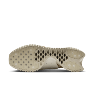 วันเปิดตัว Moc Flow x UNDERCOVER "Ale Brown" (DV5593-200)