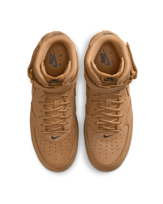 Fecha de lanzamiento de los Air Force 1 '07 Mid "Flax and Outdoor Green" (715889-200)