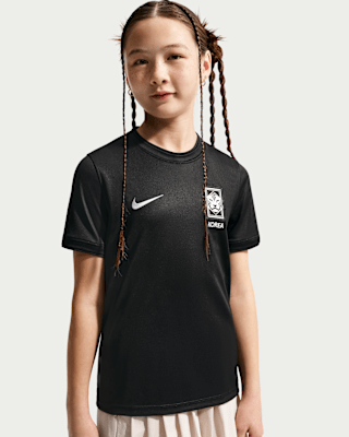 Fecha de lanzamiento de la colección South Korea x PEACEMINUSONE