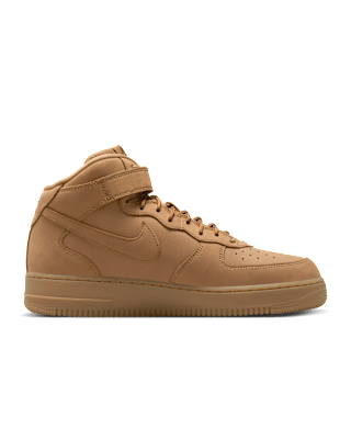 Fecha de lanzamiento de los Air Force 1 '07 Mid "Flax and Outdoor Green" (715889-200)