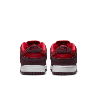 Lanceringsdato for SB Dunk Low "Cherry" (DM0807-600)