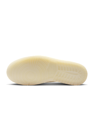 Air Jordan 1 Low OG „Sail and Coconut Milk” (IF4391-100) – data premiery