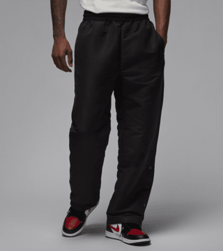 วันเปิดตัว Jordan x Trophy Room Apparel Collection