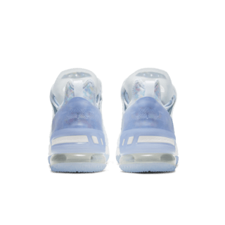 LeBron 18 'Play for the Future' 發售日期