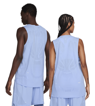 วันเปิดตัว NOCTA Basketball Apparel Collection