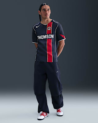 Date de sortie de la collection Paris Saint-Germain 2004 Total 90 Reissue