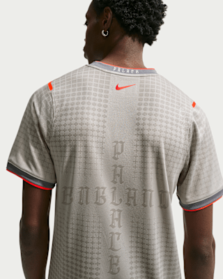 England x Palace kollekció – megjelenési dátum