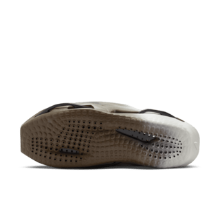 วันเปิดตัวรองเท้าแตะ 005 x MMW "Dark Khaki" (DH1258-200)