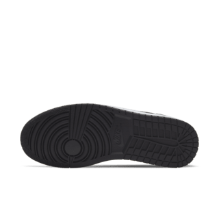 Air Jordan 1 Low SE 'Black and White' Release Date 