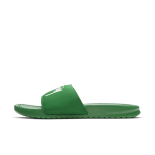 Lanseringsdato for Benassi x Stüssy «Pine Green»