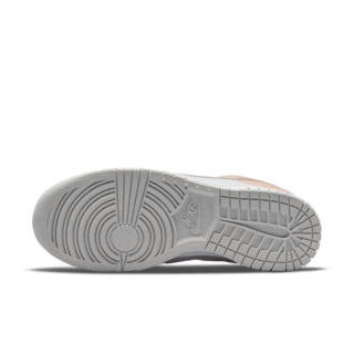 วันเปิดตัว Dunk Low Next Nature “Pale Coral”