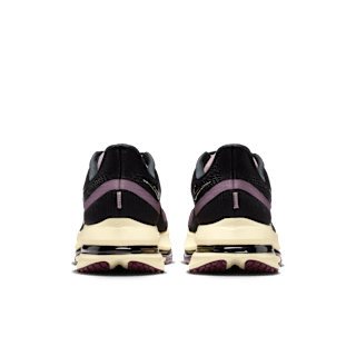 【NIKE公式】ペガサス プレミアム x ア マ マニエール 'Black and Burgundy Crush' (IM0701-001) 発売日