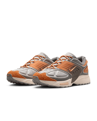 【NIKE公式】エア ペガサス ウェーブ 'Copper Moon and College Grey' (IB7717-009 / NIKE AIR PEGASUS WAVE PRM)