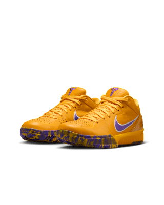 Date de sortie de la Kobe 4 Draft Pack "University Gold and Fierce Purple" pour pré-ado (IQ4109-700)