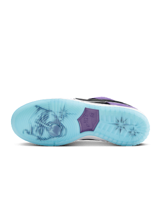 【NIKE公式】ナイキ SB ダンク LOW プロ x ヘイリー ウィルソン 'Black and Court Purple' (HJ0513-500 / NIKE SB DUNK LOW PRO HW)