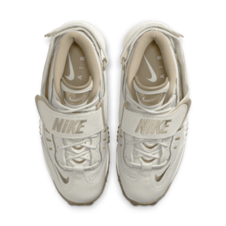 Fecha de lanzamiento del Air Adjust Force "Khaki and Light Bone" para mujer (DZ1844-200)