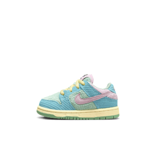 วันเปิดตัว Nike SB Dunk Low Pro x Verdy "Blue Gaze and Enamel Green" เด็กวัยหัดเดิน (FZ7194-400)