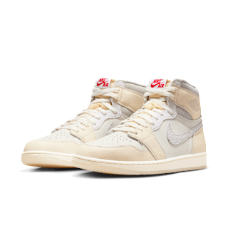 Air Jordan 1 Retro High OG 'Sail and Pale Ivory' (IH4363-100)