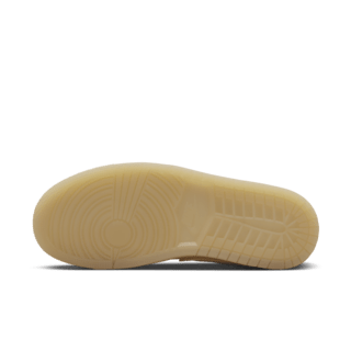 Fecha de lanzamiento del Air Jordan 1 Low "Pale Vanilla" (FZ3972-294)