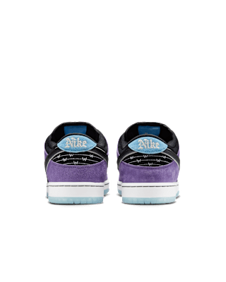 【NIKE公式】ナイキ SB ダンク LOW プロ x ヘイリー ウィルソン 'Black and Court Purple' (HJ0513-500 / NIKE SB DUNK LOW PRO HW)