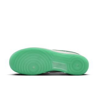  วันเปิดตัว Air Force 1 '07 Premium "Platinum Tint and Stadium Green" (HF4864-094)