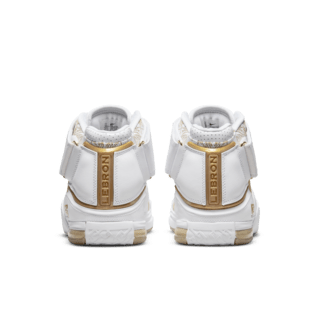 LeBron 2 'Metallic Gold and White' (DJ4892-100) 發售日期