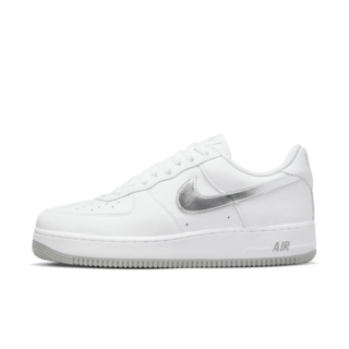 【NIKE公式】エア フォース 1 LOW 'Color of the Month' (DZ6755-100 / NIKE AF 1 LOW RETRO)