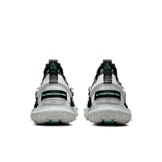 วันเปิดตัว ACG Mountain Fly Low "White and Black" (DO9334-100)