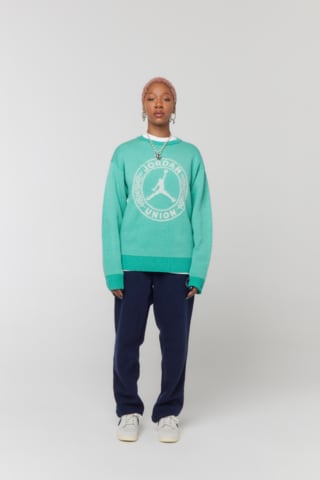 วันเปิดตัว Jordan x UNION Sweater, Tracksuit and Bucket Hats Collection