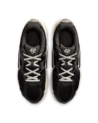 Nike V5 RNR "Jackie Robinson Day" 'Black and Medium Ash' (IQ3723-001) Release Date