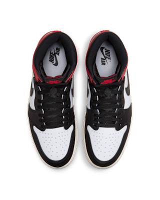 Lanseringsdato for Air Jordan 1 High OG «Black Toe» (DZ5485-106)