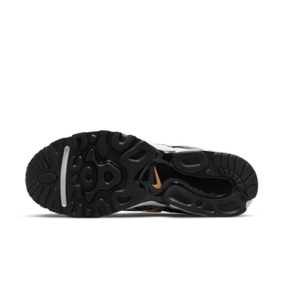 Air Kukini SE "Kumquat and Action Red" (DJ6418-001) Lansman Tarihi