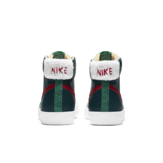 Blazer Mid '77 Vintage UCS Release Date