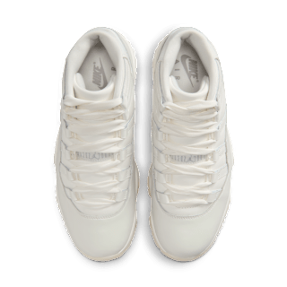 Women's Air Jordan 11 'Pearl' (AR0715-110)