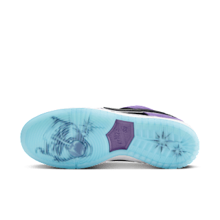 Fecha de lanzamiento de los Nike SB Dunk Low Pro x Hayley Wilson "Black and Court Purple" (HJ0513-500) 
