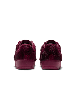 Fecha de lanzamiento de los Air Force 1 QS "Team Red" (IR1940-600)