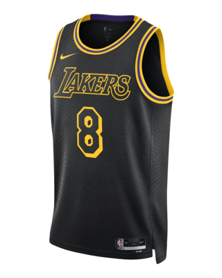 วันเปิดตัว Kobe Mamba Mentality Apparel Collection