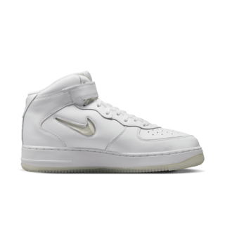 Air Force 1 中筒鞋 '07 'Color of the Month' (DZ2672-101) 發售日期