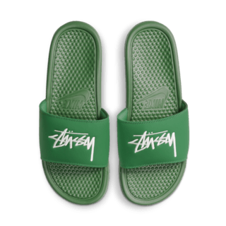 วันเปิดตัว Benassi x Stüssy “Pine Green”