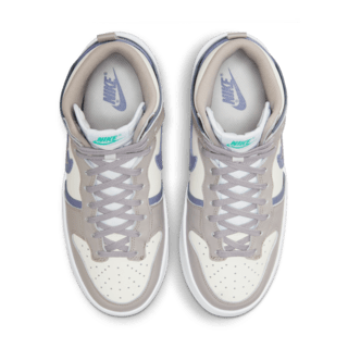 Dunk High Up "Iron Purple" - Donna - Data del lancio
